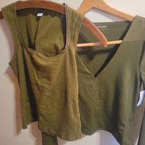 Pair Of Old Navy Women's Green Tops Shirts Tees NWT S & XS